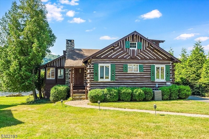 Sussex County Home